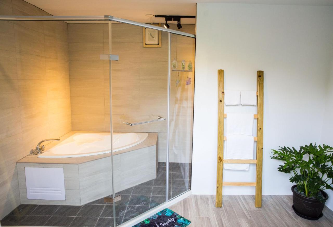 Xiangyang Tianyuan Bed & Breakfast Sanyi Dış mekan fotoğraf